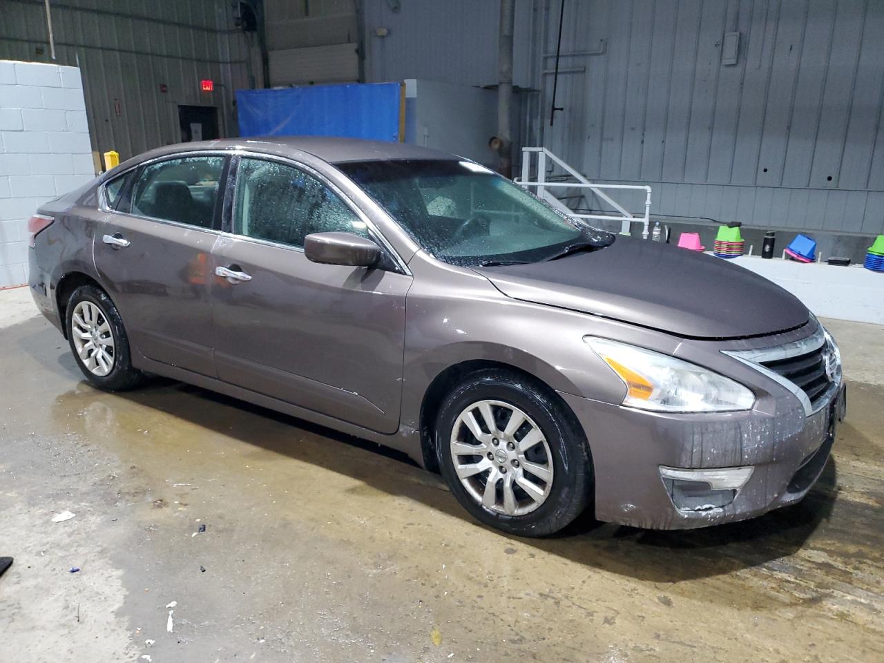 2015 Nissan Altima VIN 1N4AL3AP5FC267558 Copart auction photo, front end / side damage thumbnail 4
