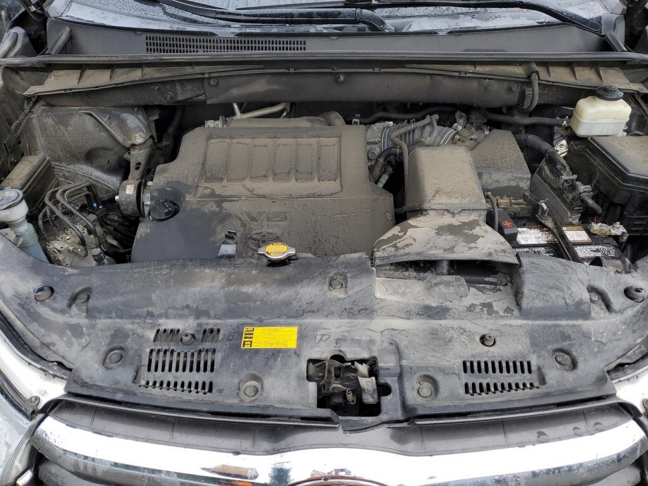 2015 Toyota Highlander VIN 5TDDKRFH8FS189726 Copart auction photo, side / rear end damage thumbnail 13