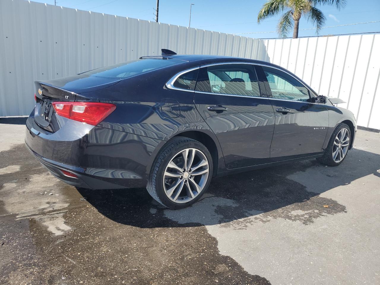 2023 Chevrolet Malibu VIN 1G1ZD5STXPF226126 Copart auction photo, front end / minor dent/scratches damage thumbnail 3