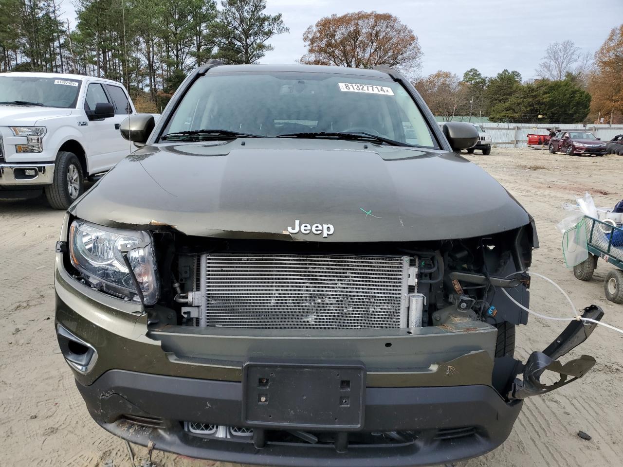 2015 Jeep Compass VIN 1C4NJDEB3FD188731 Copart auction photo, front end damage thumbnail 5