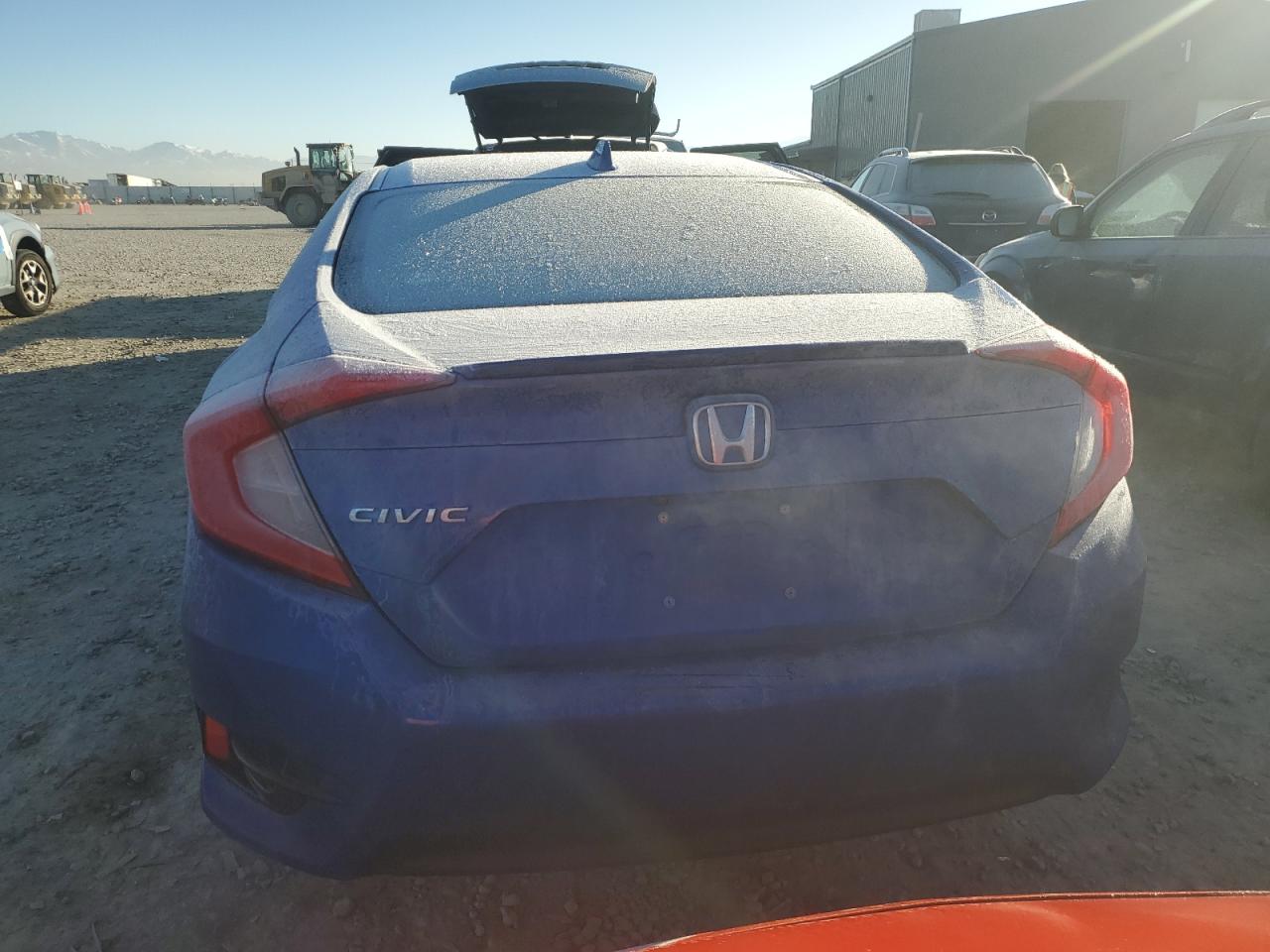 2018 Honda Civic VIN 2HGFC1F31JH641326 Copart auction photo, side damage thumbnail 6