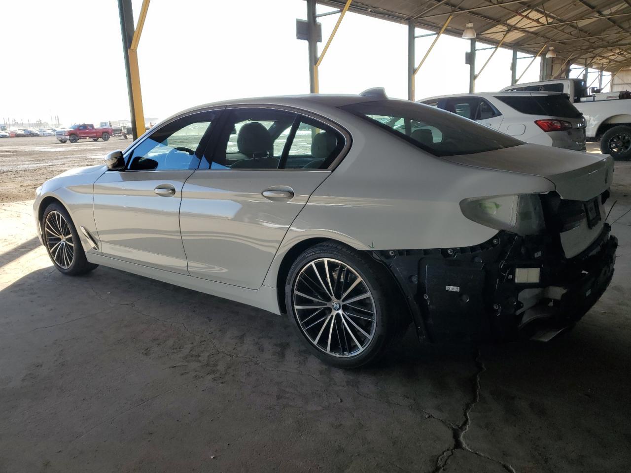 2021 BMW 5er VIN WBA53BH03MWX09759 Copart auction photo, side / rear end damage thumbnail 2