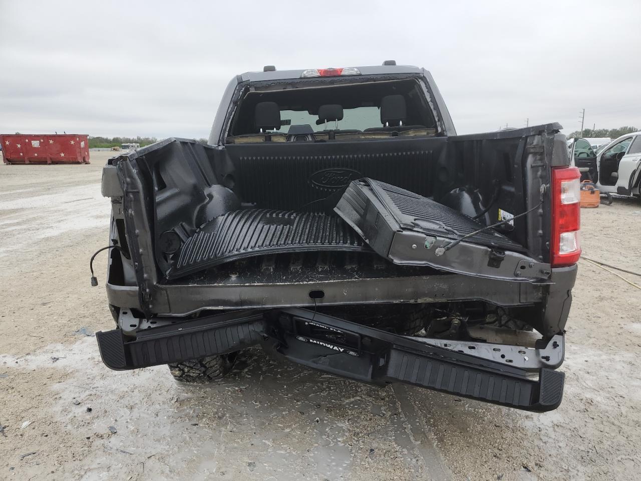2022 Ford F-150 VIN 1FTFW1E54NFA24079 Copart auction photo, rollover damage thumbnail 6