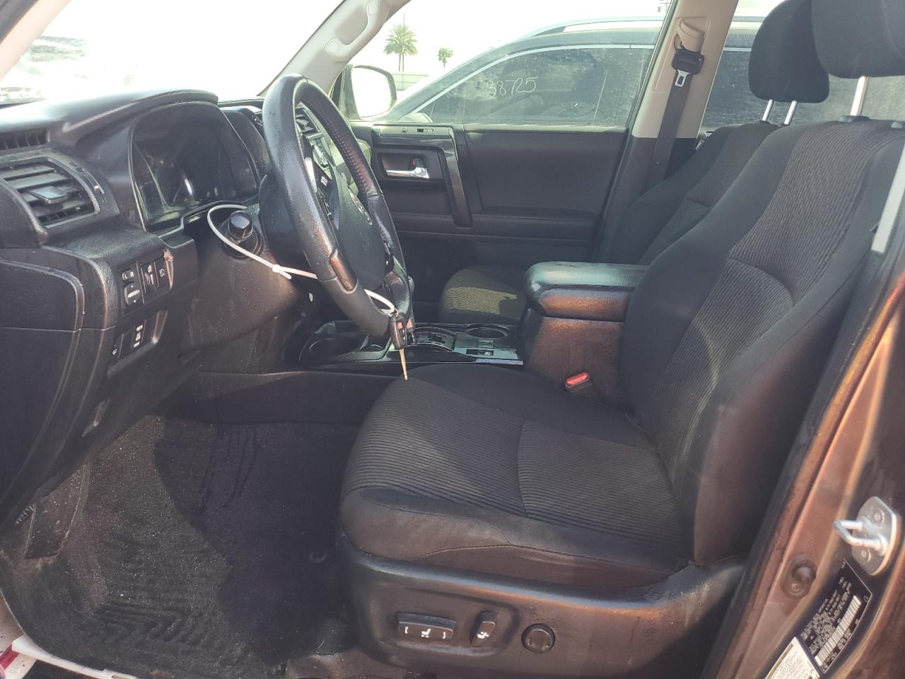 2021 Toyota 4Runner VIN JTEPU5JR1M5862418 Copart auction photo, water/flood / minor dent/scratches damage thumbnail 7