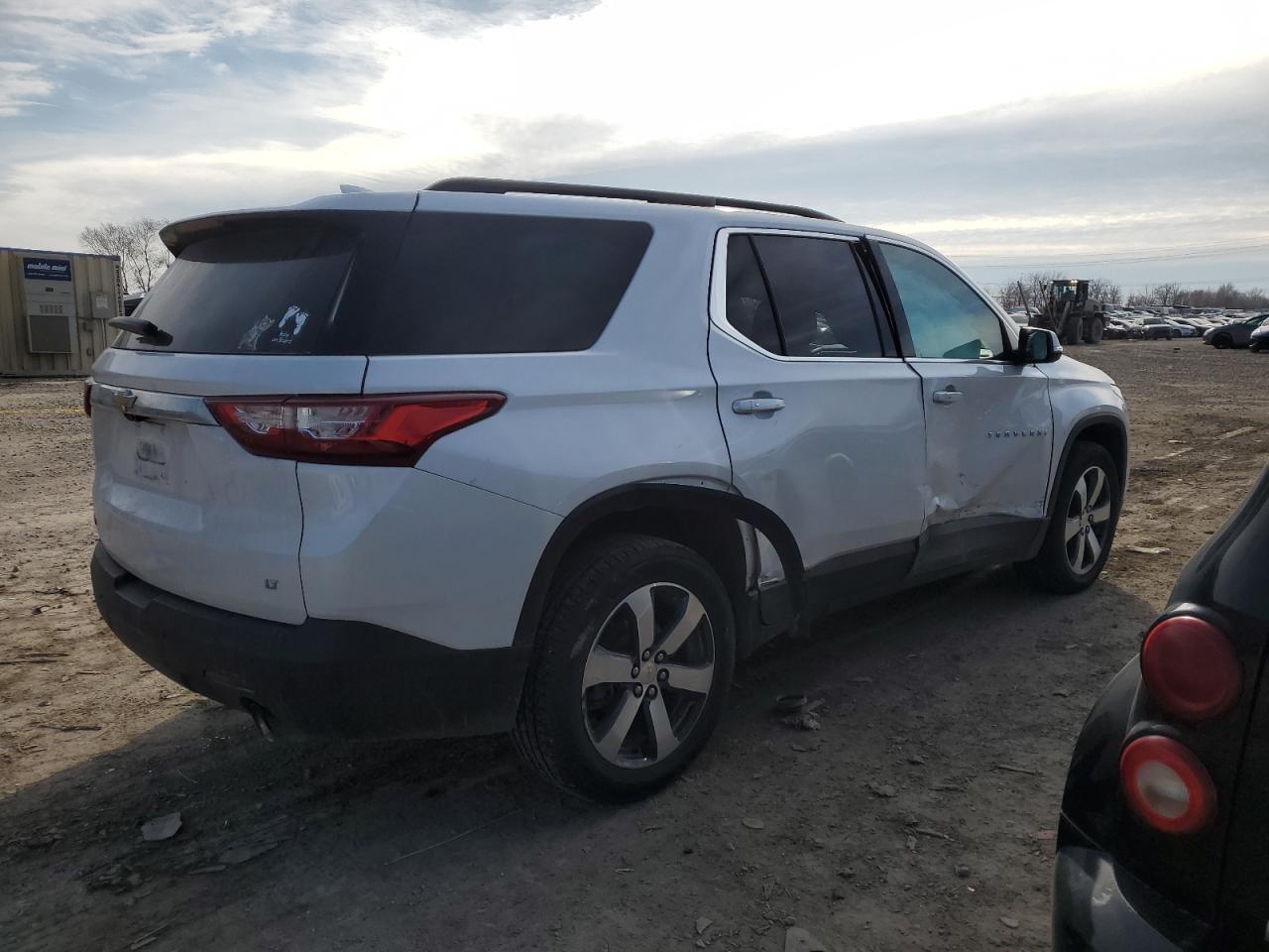 2020 Chevrolet Traverse VIN 1GNERHKWXLJ225348 Copart auction photo, side damage thumbnail 3