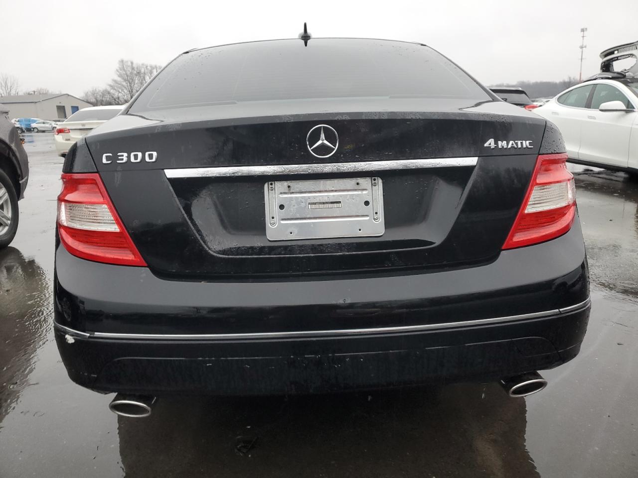 2010 Mercedes-Benz C-klasse VIN WDDGF8BB8AR106340 Copart auction photo, minor dent/scratches damage thumbnail 6