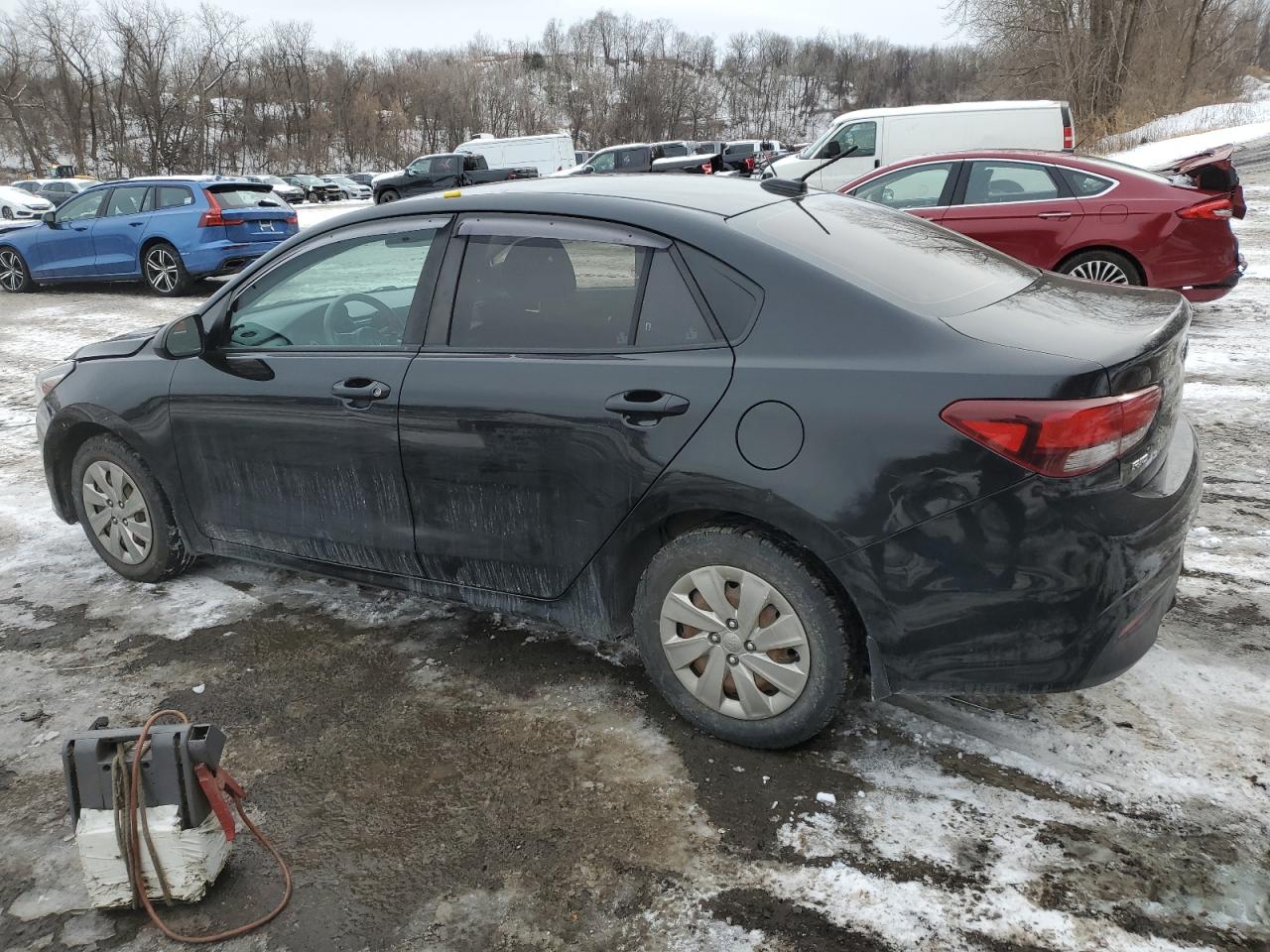 2018 KIA Rio VIN 3KPA24AB8JE050160 Copart auction photo, front end / minor dent/scratches damage thumbnail 2