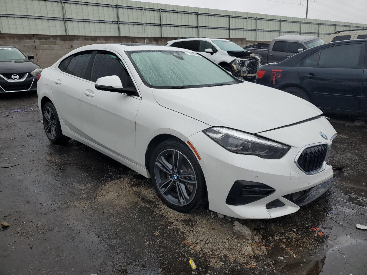 2022 BMW 2er VIN WBA73AK00N7K13101 Copart auction photo, front end damage thumbnail 4