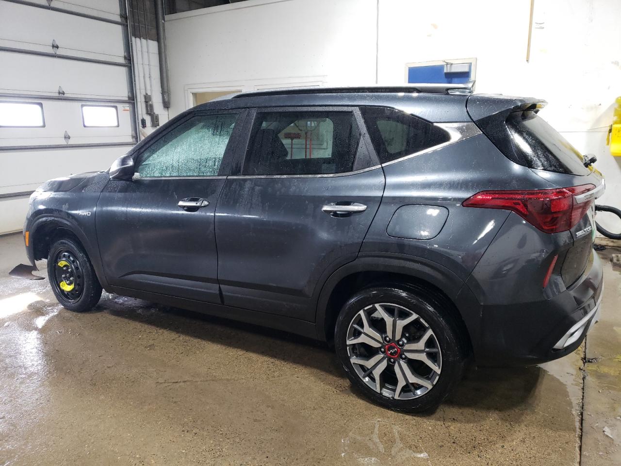 2022 KIA Seltos VIN KNDETCA24N7273102 Copart auction photo, front end damage thumbnail 2