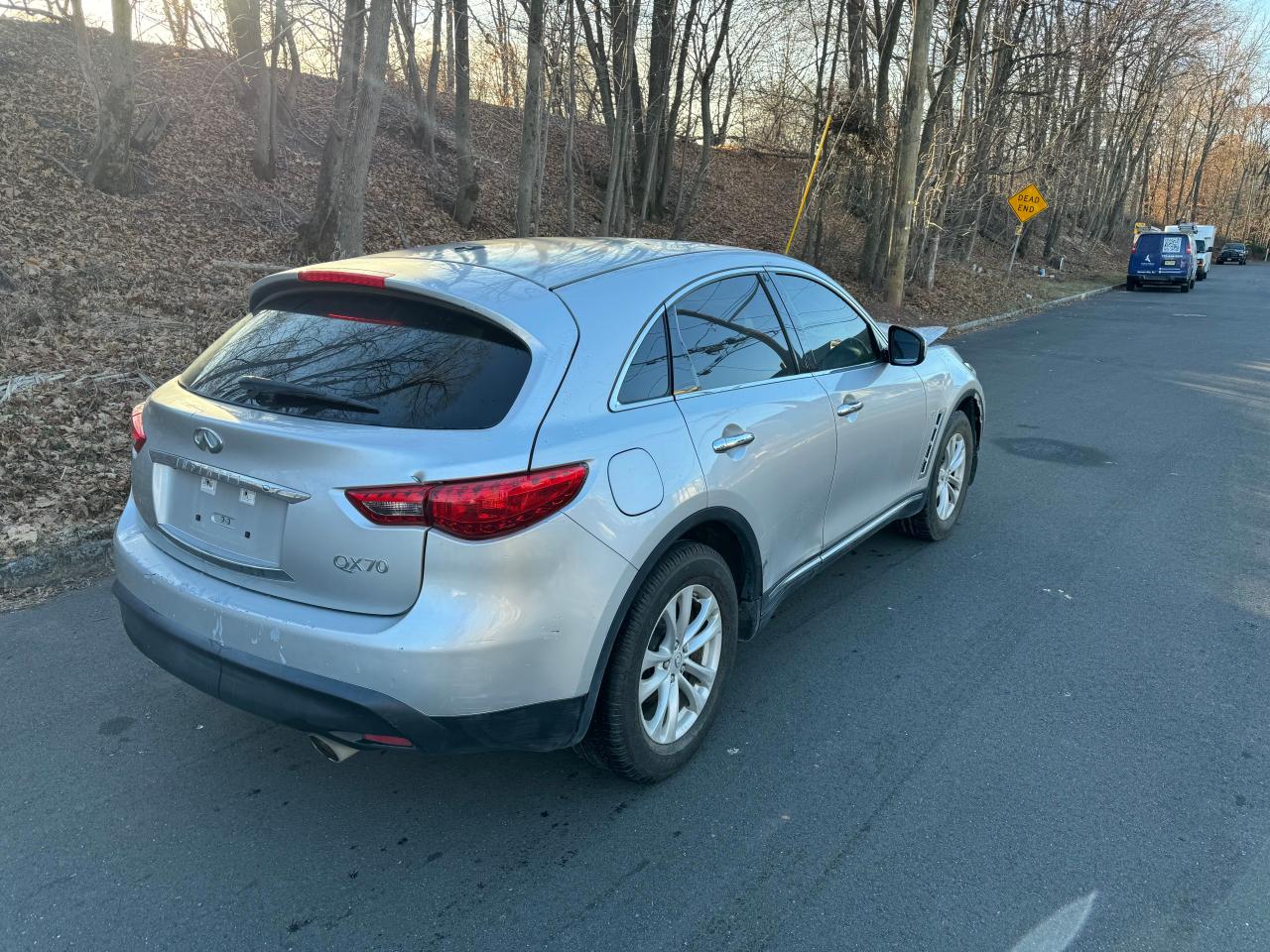 2017 Infiniti QX70 VIN JN8CS1MW0HM415243 Copart auction photo, front end / normal wear damage thumbnail 4