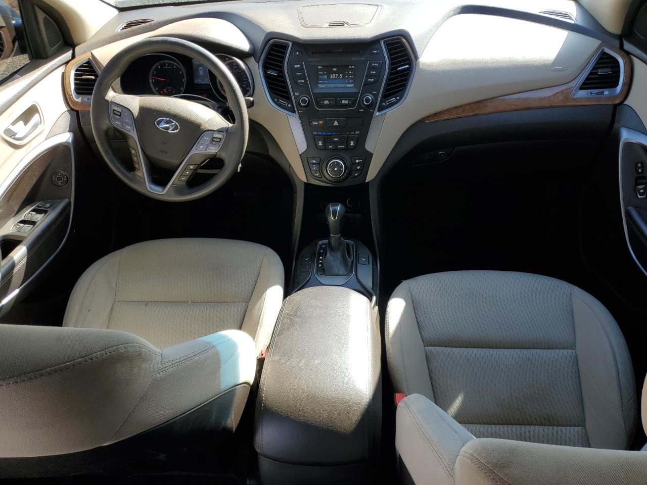2016 Hyundai Santa Fe VIN KM8SM4HF4GU130553 Copart auction photo, rear end damage thumbnail 8