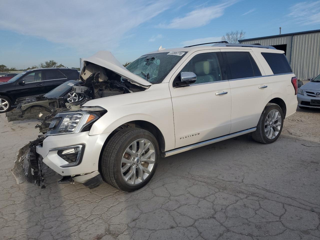 2019 Ford Expedition VIN 1FMJU1MT8KEA25247