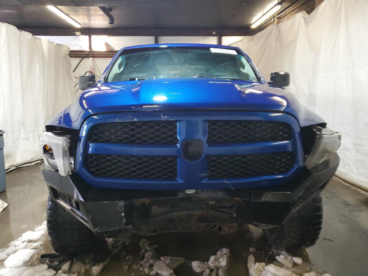 2014 RAM 1500 VIN 1C6RR7KT9ES300510 Copart auction photo, side / front end damage thumbnail 5