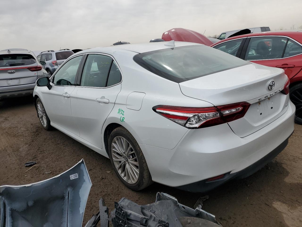 2020 Toyota Camry VIN 4T1F11AK0LU361198 Copart auction photo, front end / side damage thumbnail 2