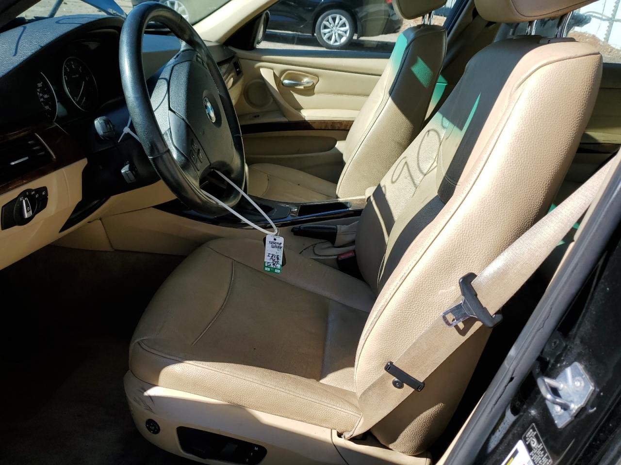 2011 BMW 3er VIN WBAPH7G5XBNM57905 Copart auction photo, front end / side damage thumbnail 7