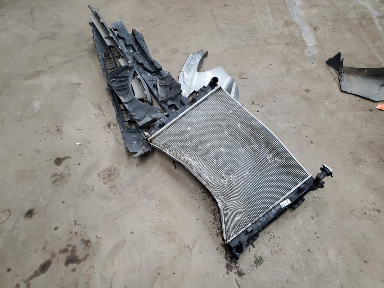 2018 KIA Optima VIN 5XXGU4L38JG233432 Copart auction photo, front end damage thumbnail 14