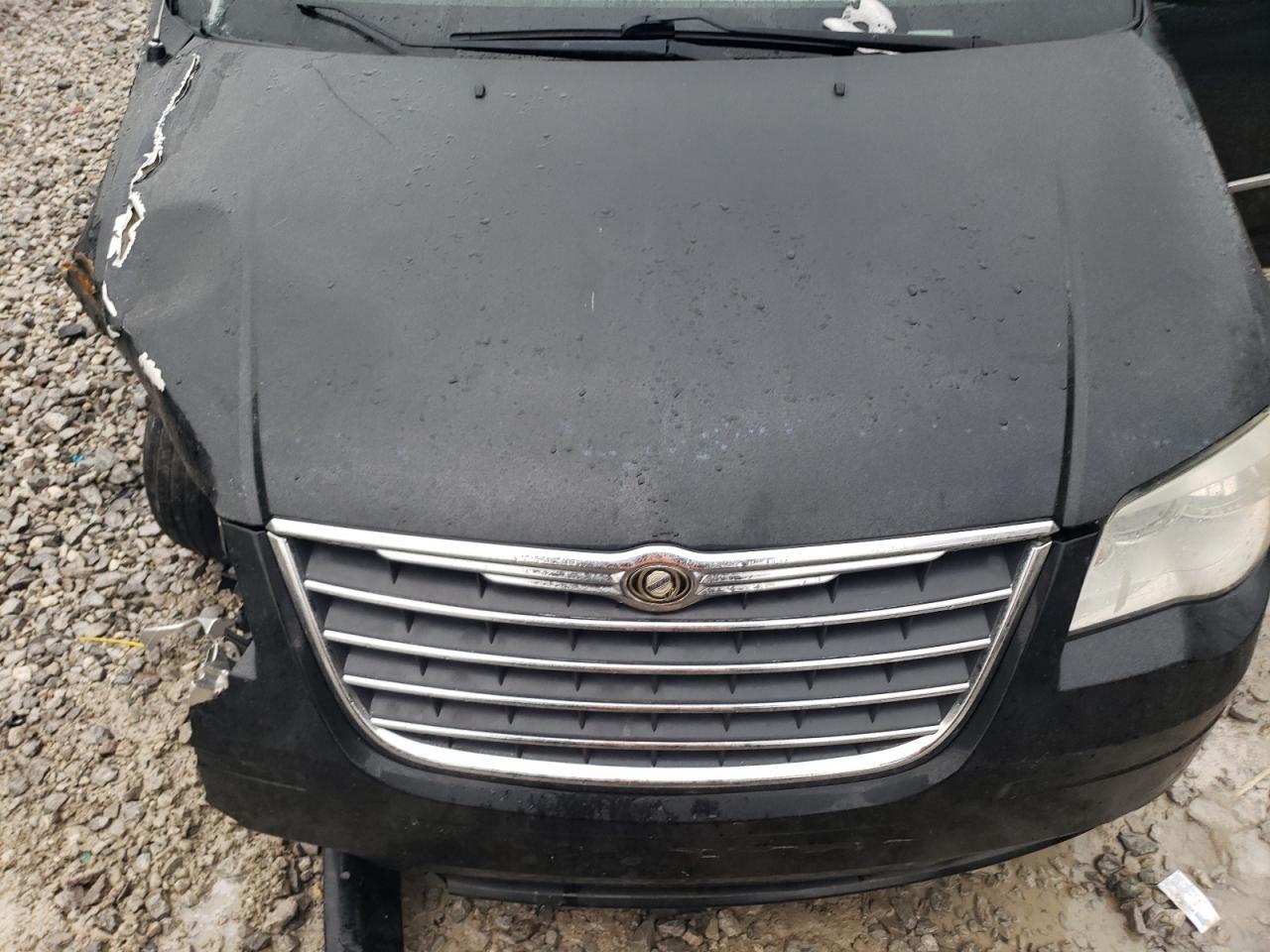 2010 Chrysler Town & Country VIN 2A4RR5D1XAR300935 Copart auction photo, front end damage thumbnail 12