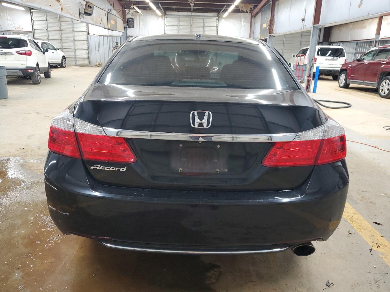 2015 Honda Accord VIN 1HGCR2F88FA114005 Copart auction photo, all over damage thumbnail 6