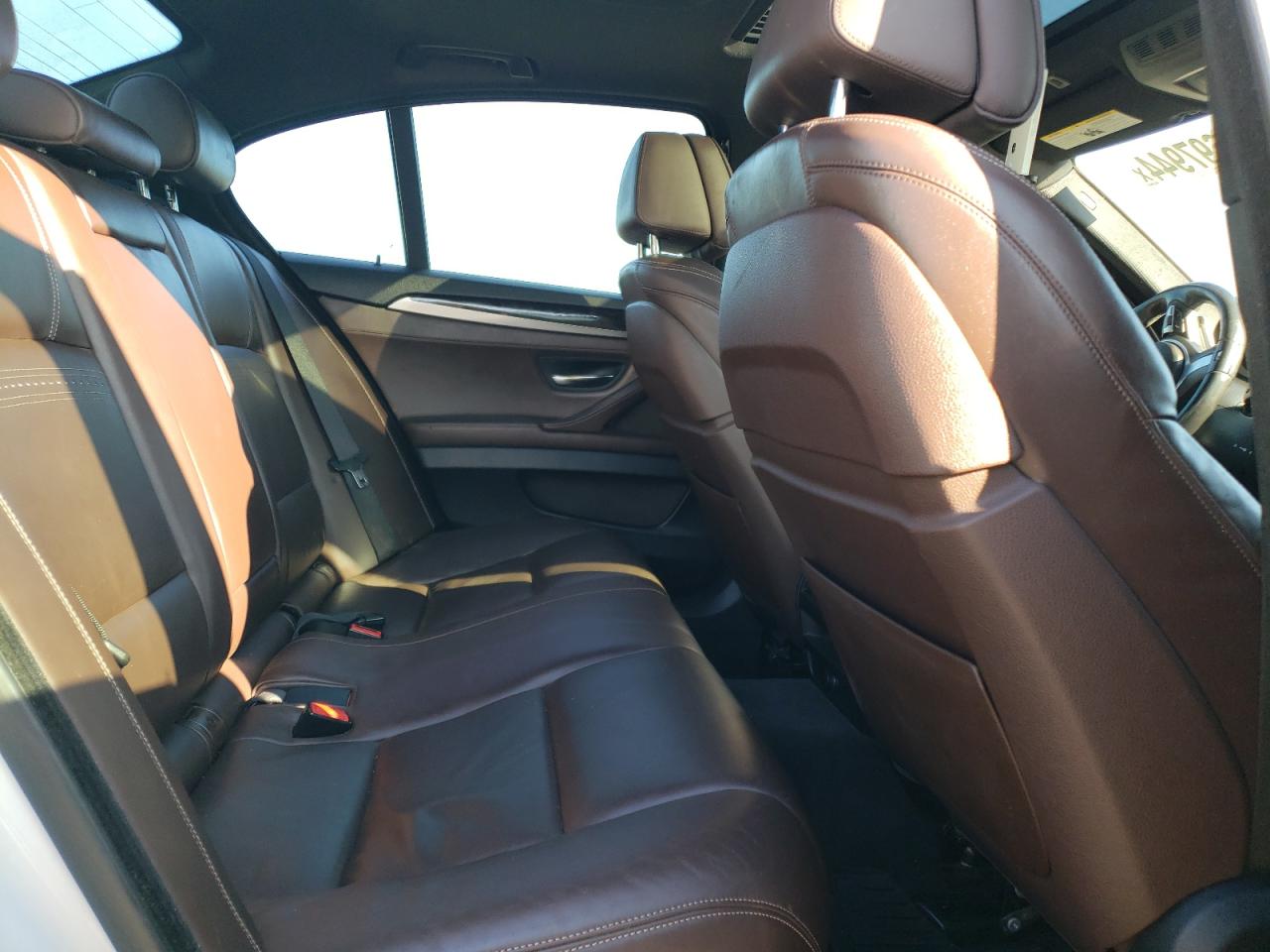 2015 BMW 5er VIN WBA5B3C57FD546477 Copart auction photo, rear end / front end damage thumbnail 11