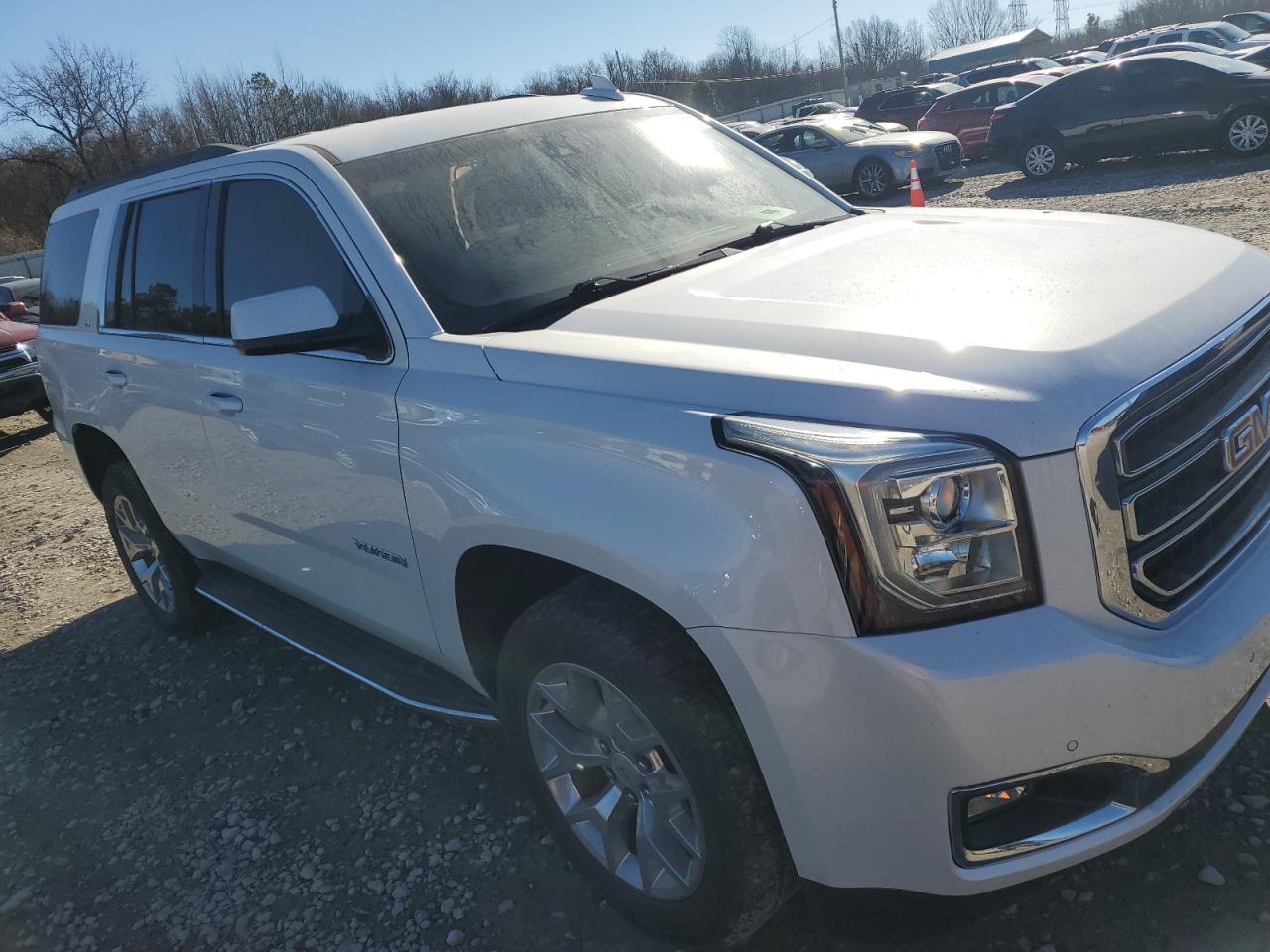 2017 GMC Yukon VIN 1GKS1BKC5HR337672 Copart auction photo, side damage thumbnail 4