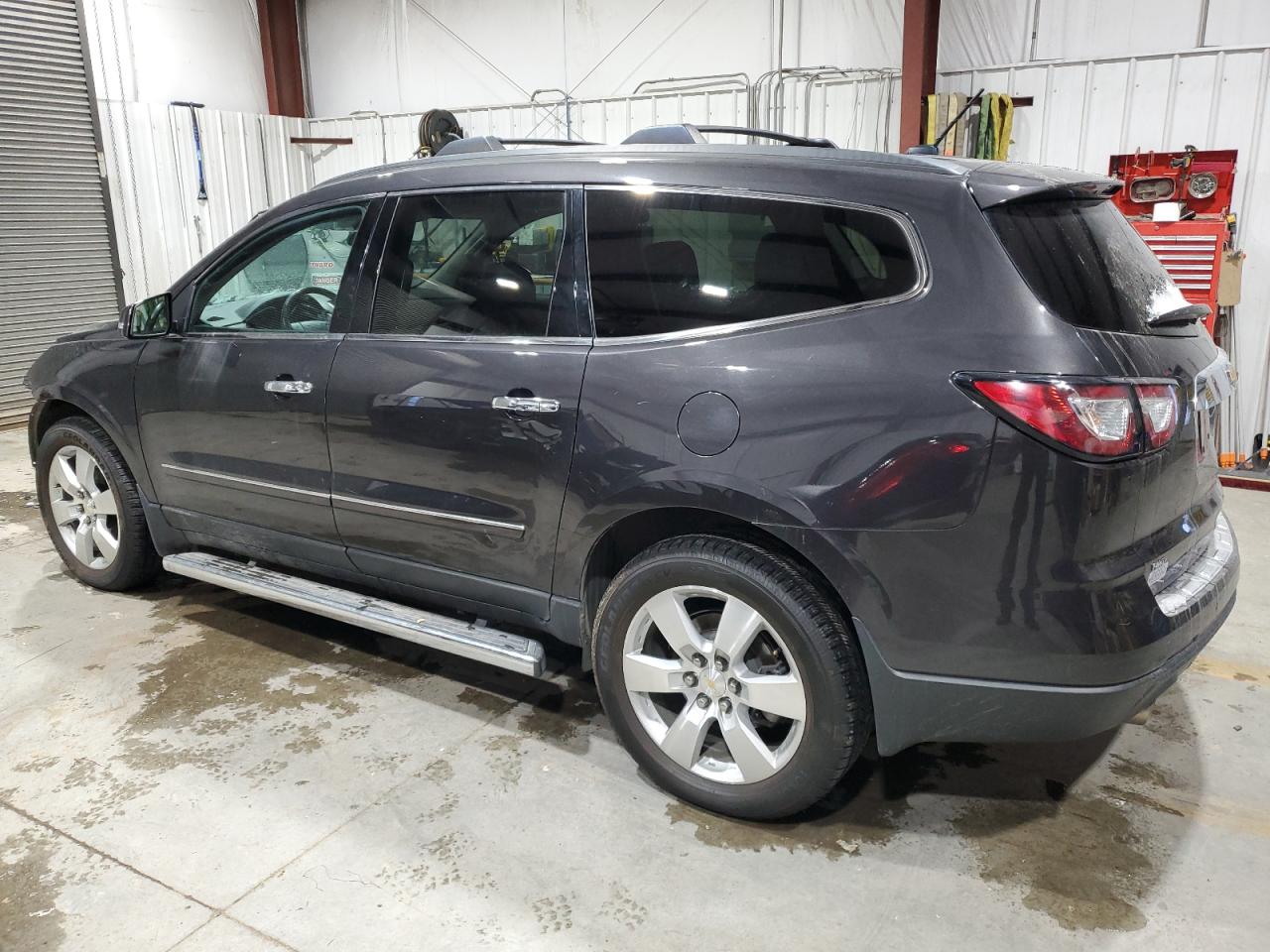 2015 Chevrolet Traverse VIN 1GNKVJKD9FJ373158 Copart auction photo, front end / rear end damage thumbnail 2