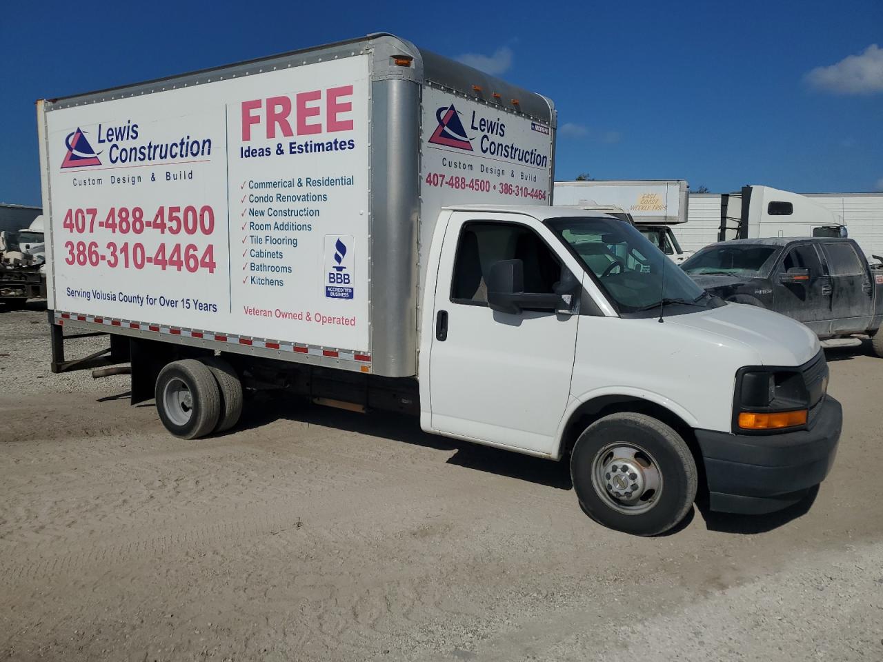 2017 Chevrolet Express VIN 1GB3GSCG2H1229058 Copart auction photo, water/flood / minor dent/scratches damage thumbnail 4