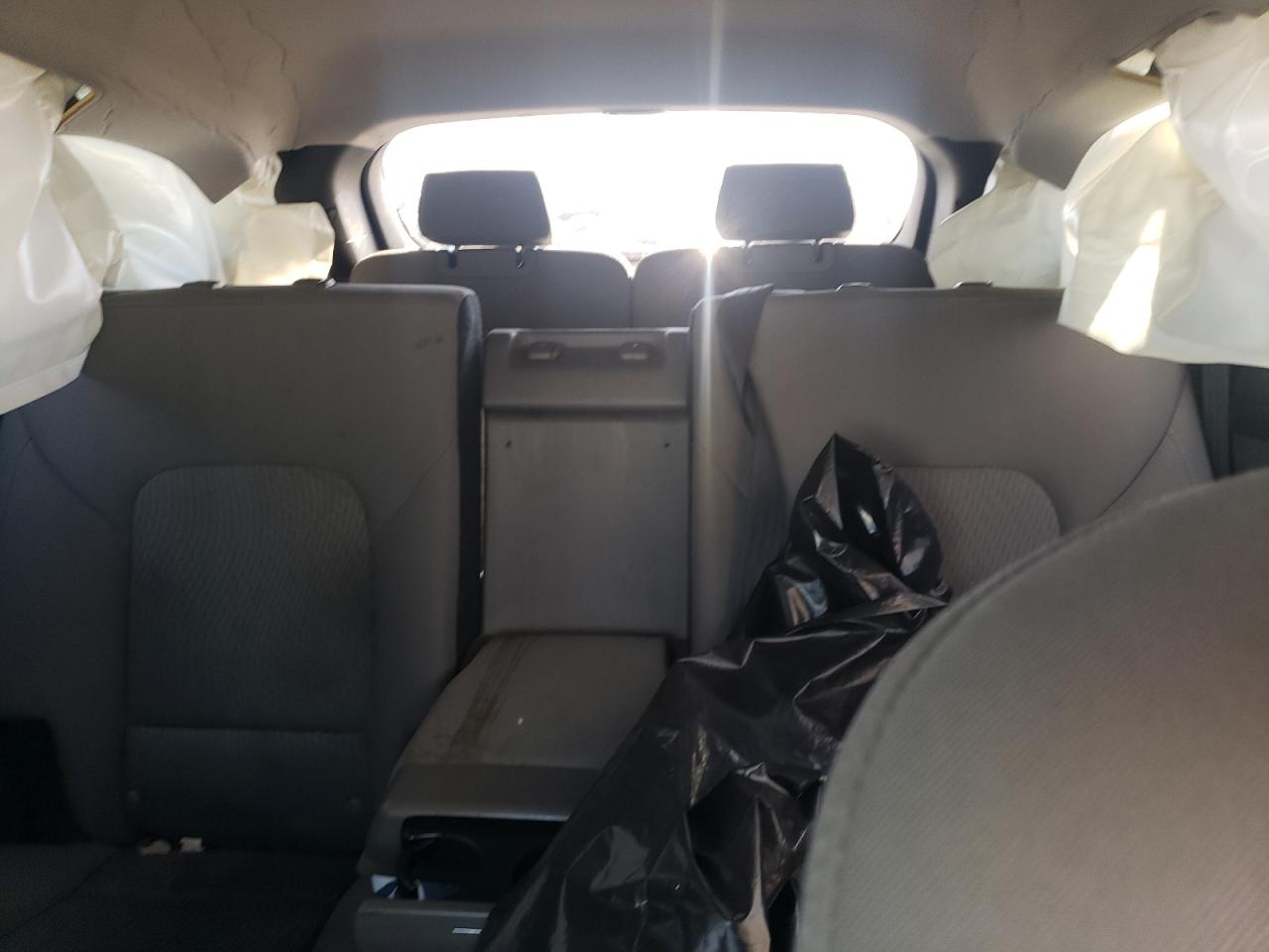 2018 Hyundai Santa Fe VIN KM8SMDHF3JU289426 Copart auction photo, rear end / side damage thumbnail 10