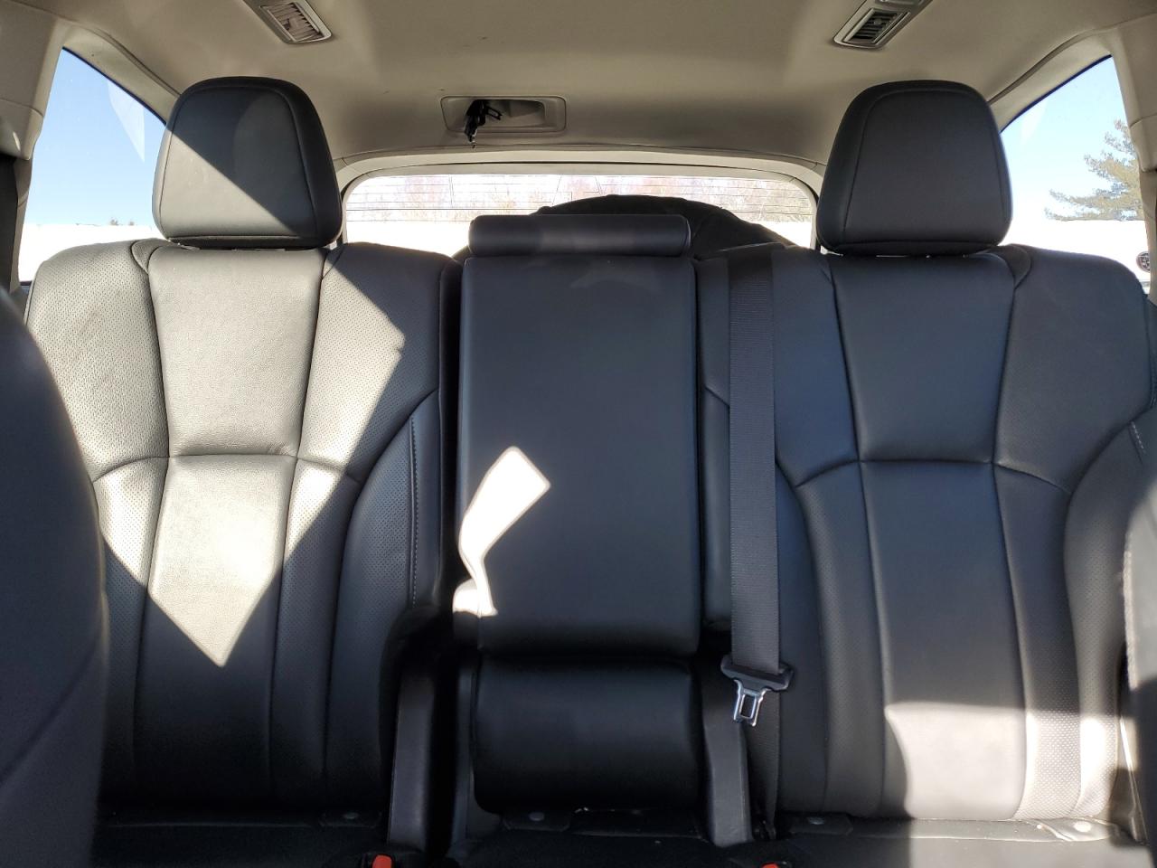2019 Subaru Ascent VIN 4S4WMAJD0K3452310 Copart auction photo, rear end / minor dent/scratches damage thumbnail 10