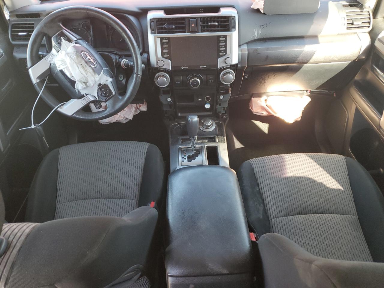 2021 Toyota 4Runner VIN JTEMU5JR1M5892148 Copart auction photo, front end damage thumbnail 8