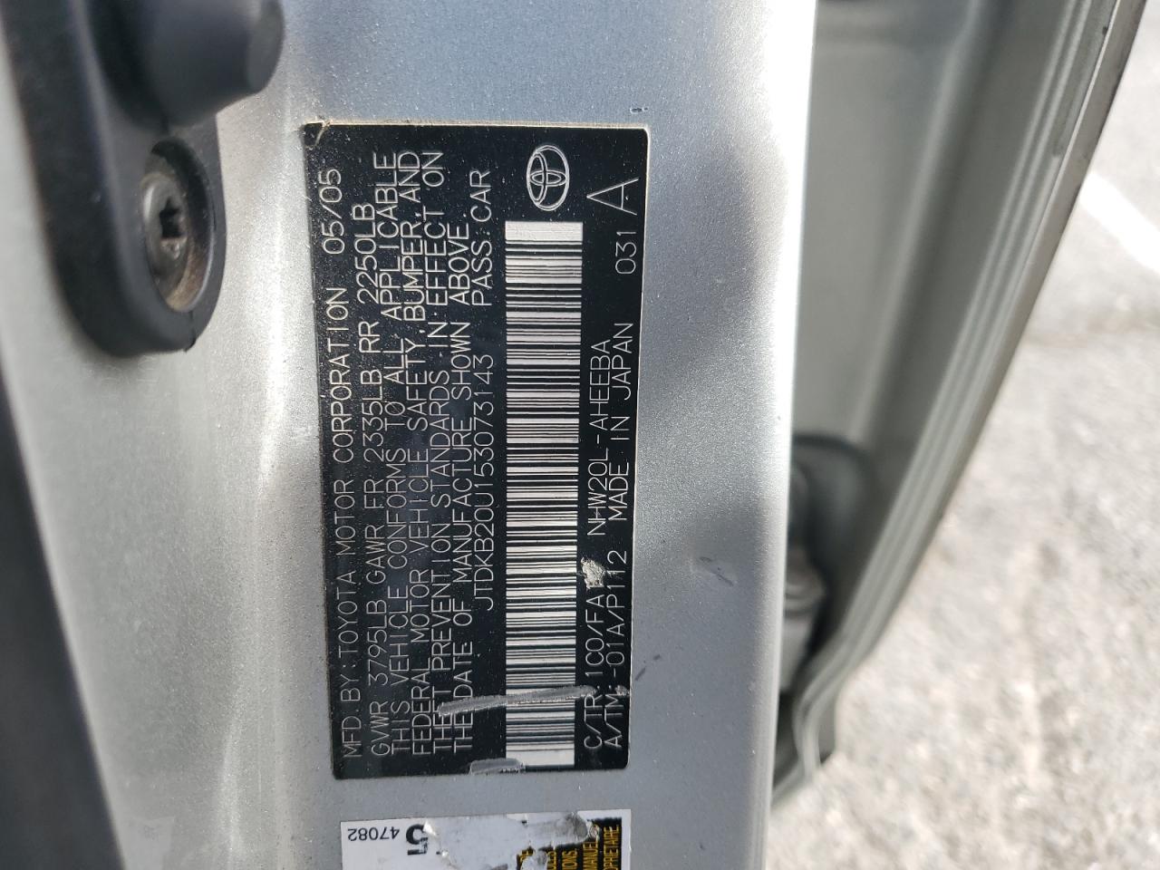2005 Toyota Prius VIN JTDKB20U153073143 Copart auction photo, front end / minor dent/scratches damage thumbnail 10
