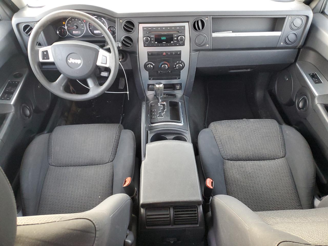 2008 Jeep Commander VIN 1J8HG48K18C159155 Copart auction photo, front end damage thumbnail 8