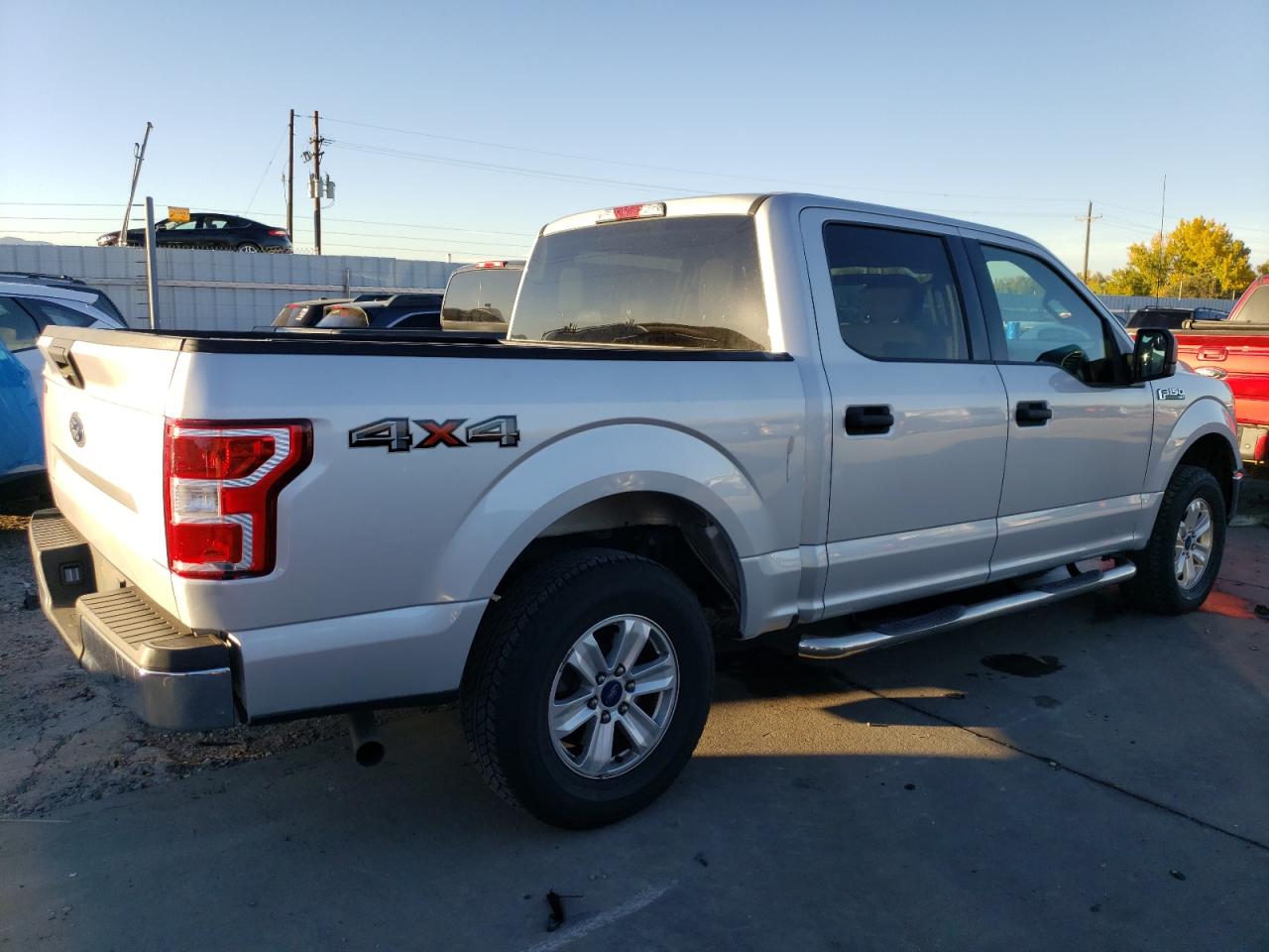 2018 Ford F-150 VIN 1FTEW1EB5JKE94186 Copart auction photo, hail / minor dent/scratches damage thumbnail 3