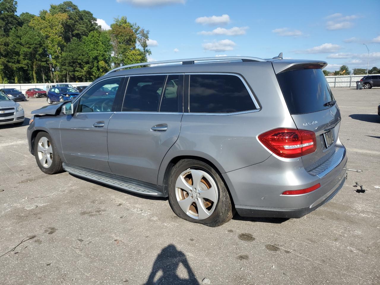 2017 Mercedes-Benz GLS-klasse VIN 4JGDF6EE7HA752562 Copart auction photo, all over damage thumbnail 2