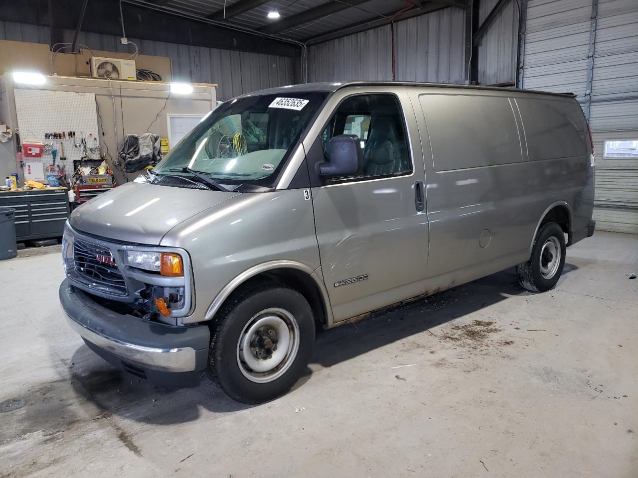 2001 GMC Savana VIN 1GTFG25R511146592
