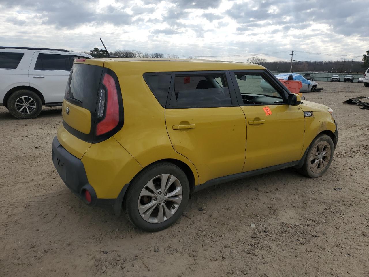 2015 KIA Soul VIN KNDJP3A51F7187132 Copart auction photo, minor dent/scratches damage thumbnail 3