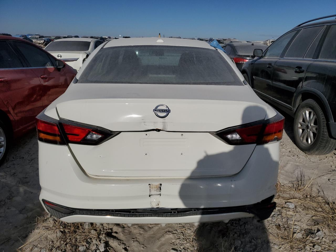 2020 Nissan Altima VIN 1N4BL4BV6LC248570 Copart auction photo, all over damage thumbnail 6