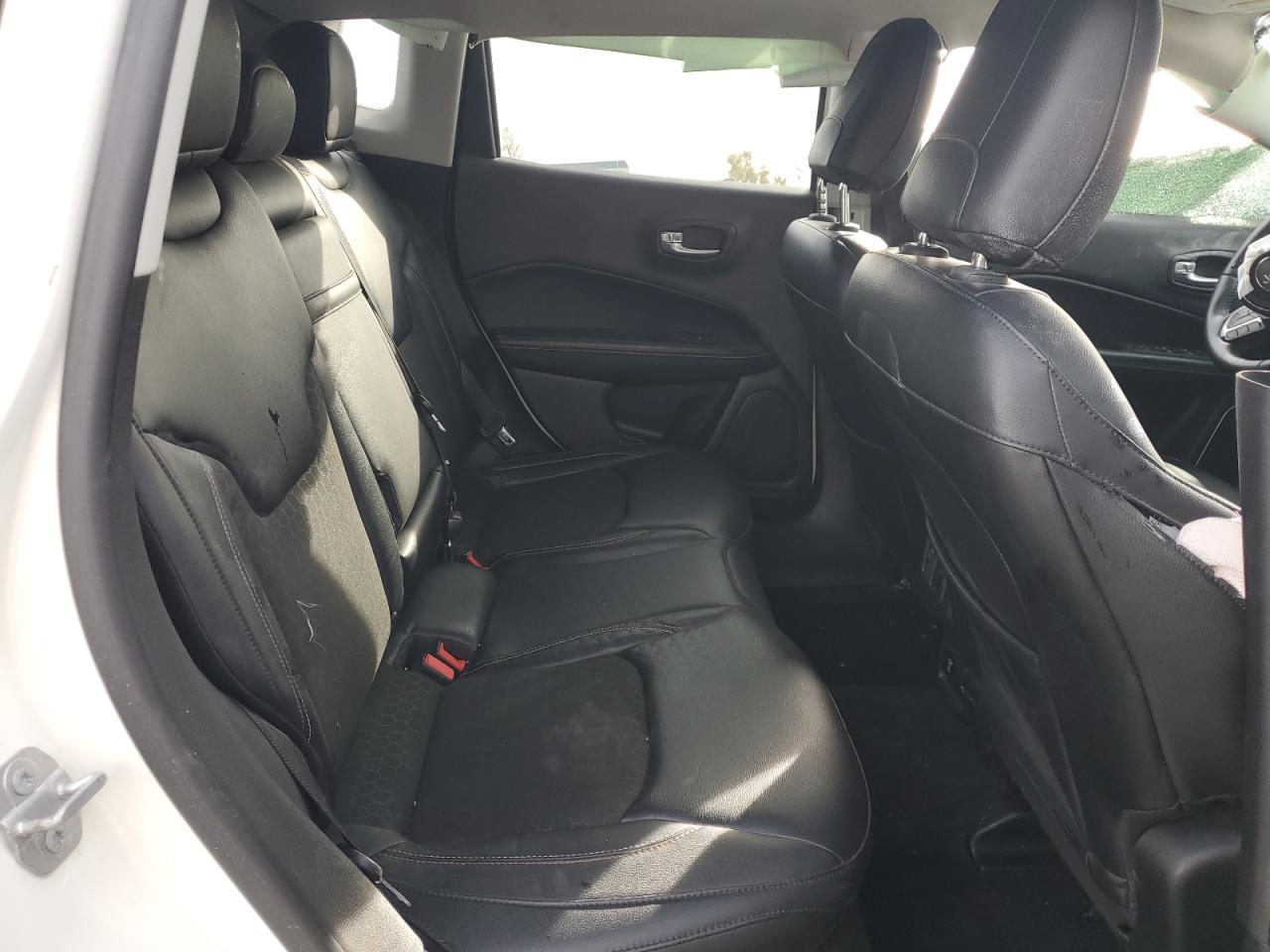 2018 Jeep Compass VIN 3C4NJCBB2JT122401 Copart auction photo, rollover damage thumbnail 11