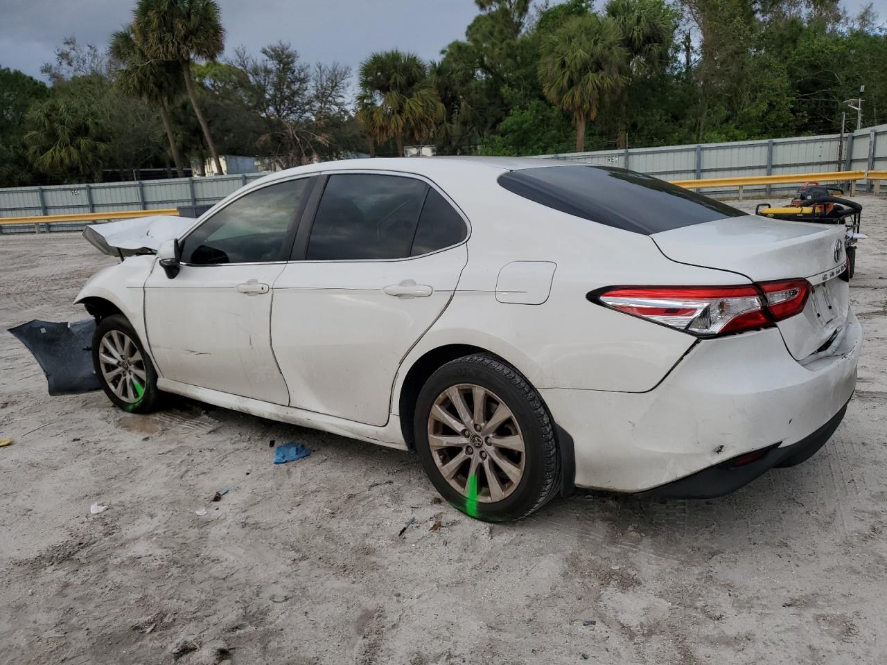2018 Toyota Camry VIN JTNB11HKXJ3047808 Copart auction photo, all over / minor dent/scratches damage thumbnail 2