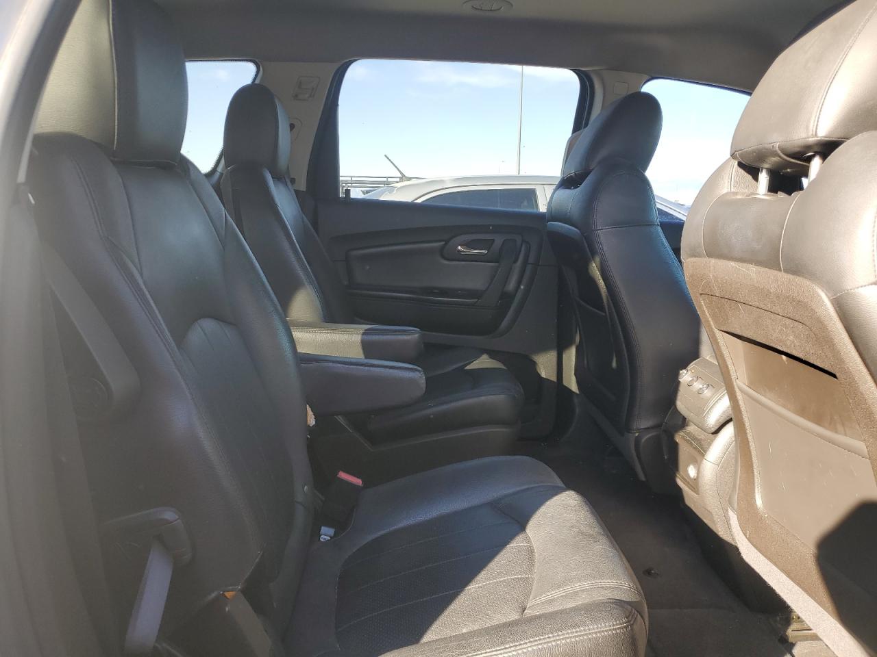 2011 Chevrolet Traverse VIN 1GNKVGED9BJ181411 Copart auction photo, front end damage thumbnail 11