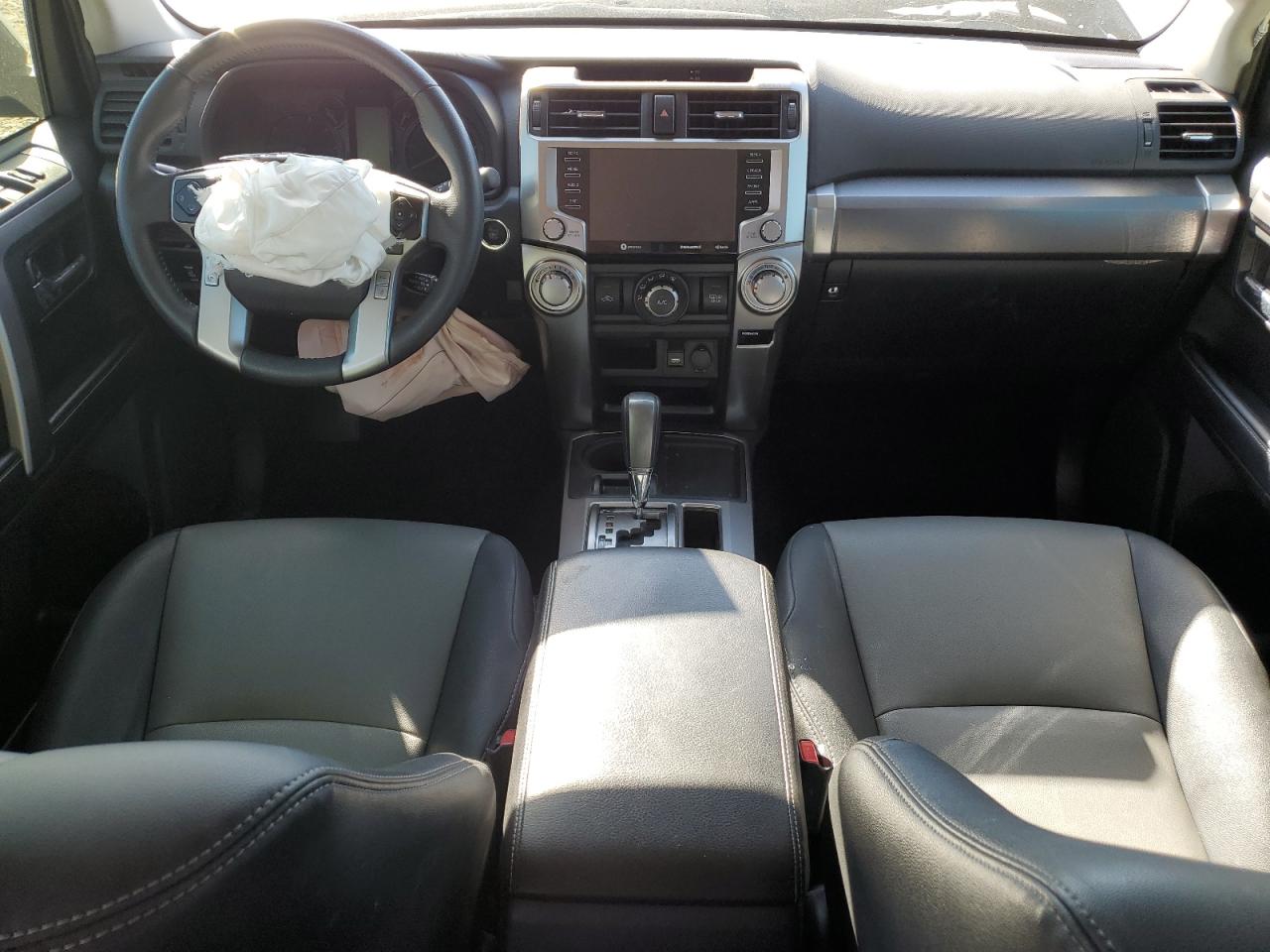 2021 Toyota 4Runner VIN JTEFU5JR7M5249070 Copart auction photo, front end damage thumbnail 8