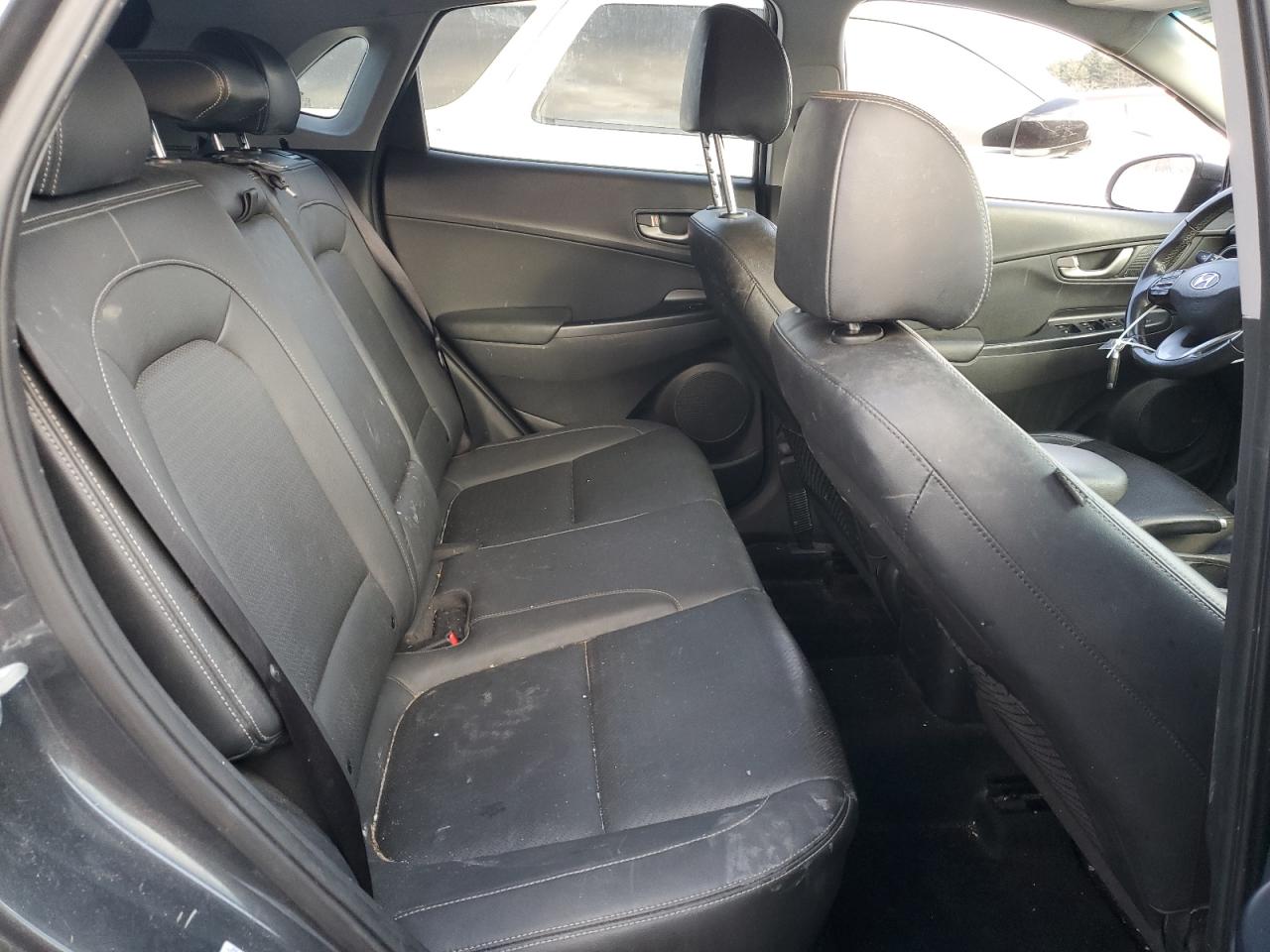 2020 Hyundai Kona VIN KM8K3CA50LU491190 Copart auction photo, front end / minor dent/scratches damage thumbnail 11
