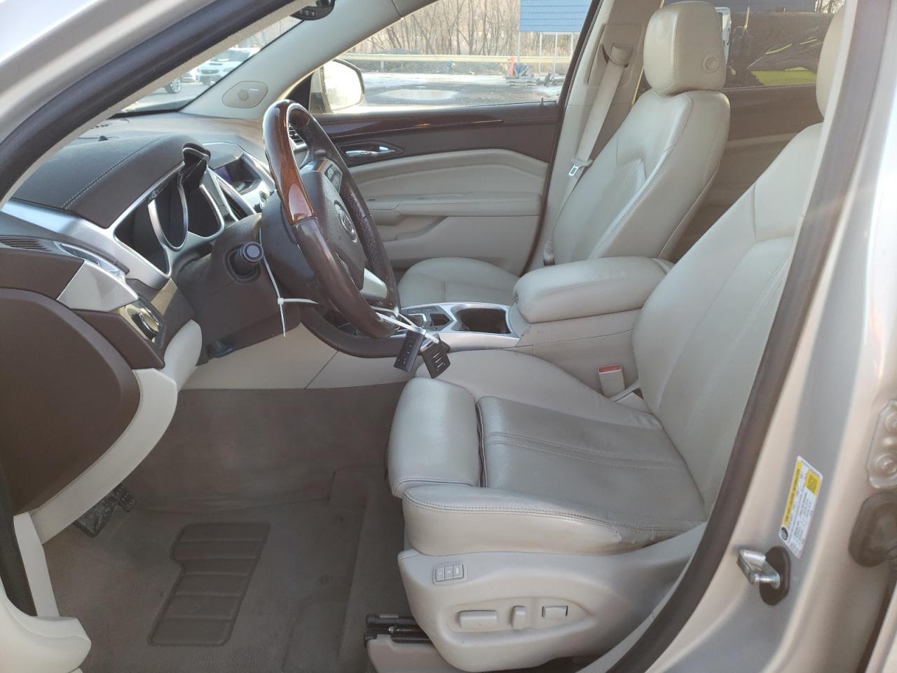 2010 Cadillac SRX VIN 3GYFNAEYXAS540959 Copart auction photo, front end damage thumbnail 7