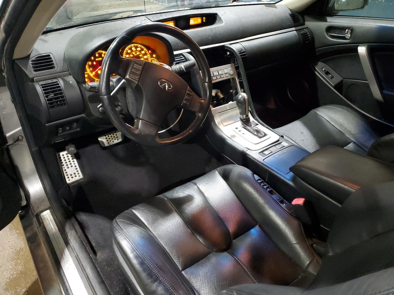 2005 Infiniti G VIN JNKCV54E15M417756 Copart auction photo, vandalism / mechanical damage thumbnail 8