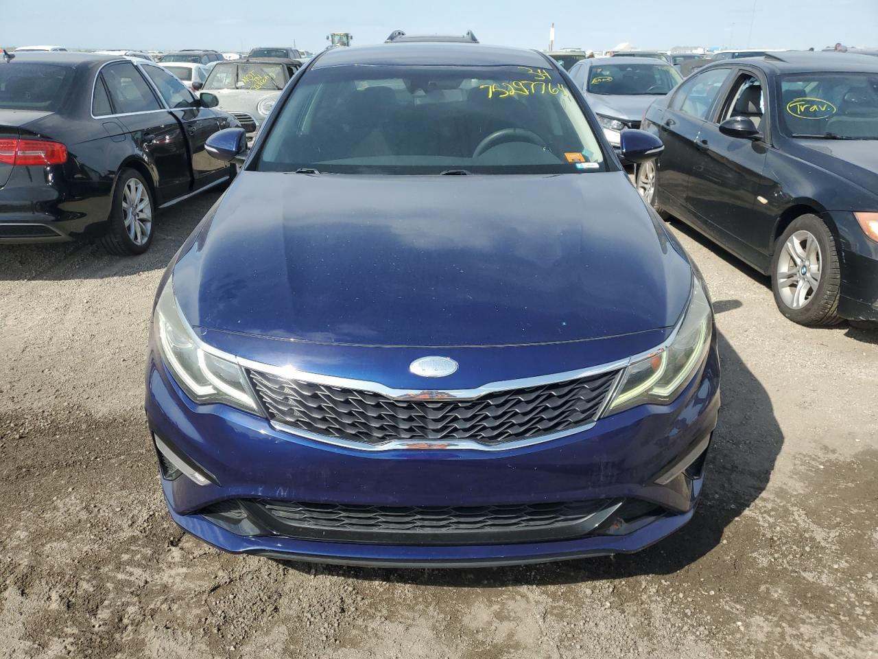 2019 KIA Optima VIN 5XXGT4L33KG357094 Copart auction photo, rear end / minor dent/scratches damage thumbnail 5