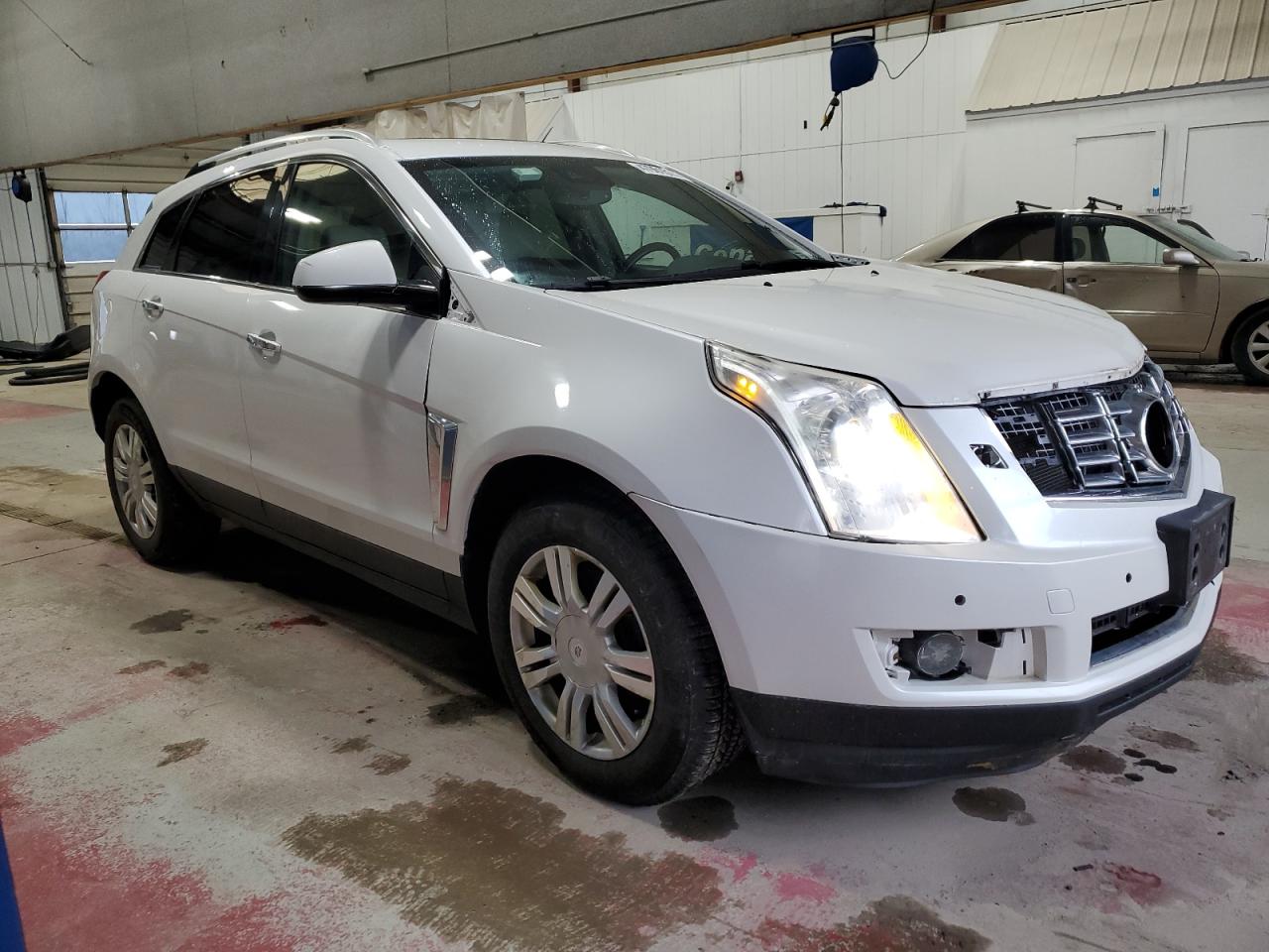 2013 Cadillac SRX VIN 3GYFNHE36DS520905 Copart auction photo, front end damage thumbnail 4