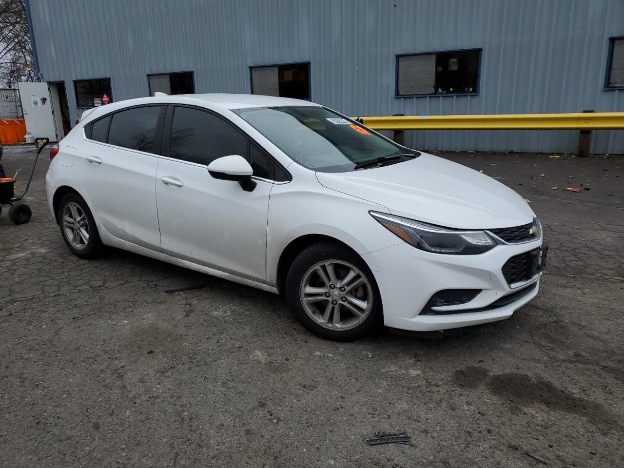2017 Chevrolet Cruze VIN 3G1BE6SM8HS569088 Copart auction photo, vandalism damage thumbnail 4