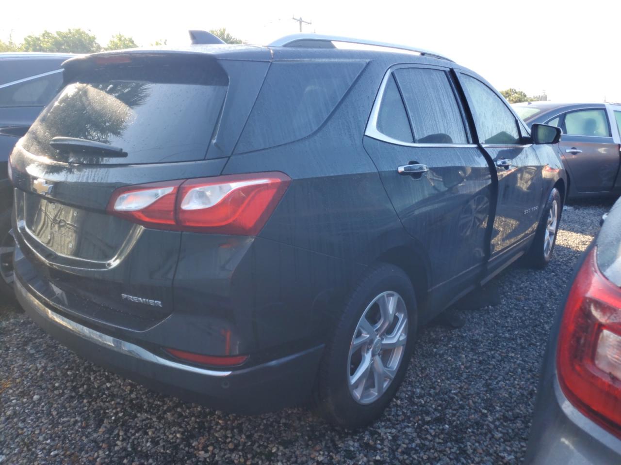 2021 Chevrolet Equinox VIN 2GNAXNEV2M6110148 Copart auction photo, water/flood damage thumbnail 3