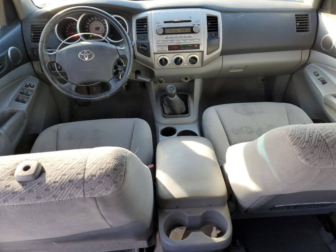 2005 Toyota Tacoma VIN 5TELU42NX5Z144471 Copart auction photo, all over damage thumbnail 8