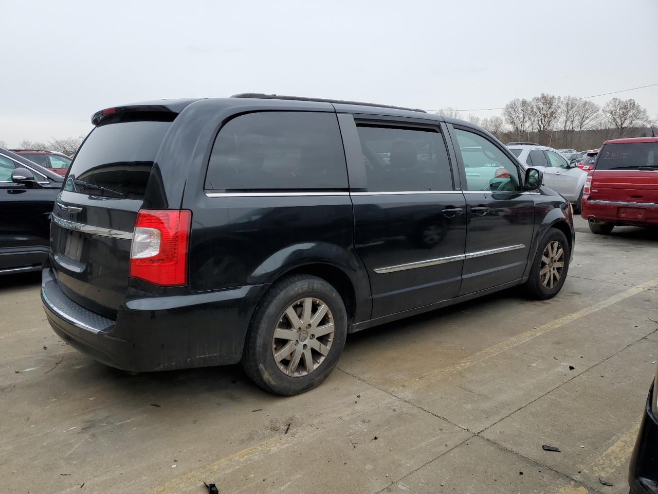 2013 Chrysler Town & Country VIN 2C4RC1BG2DR745777 Copart auction photo, mechanical damage thumbnail 3