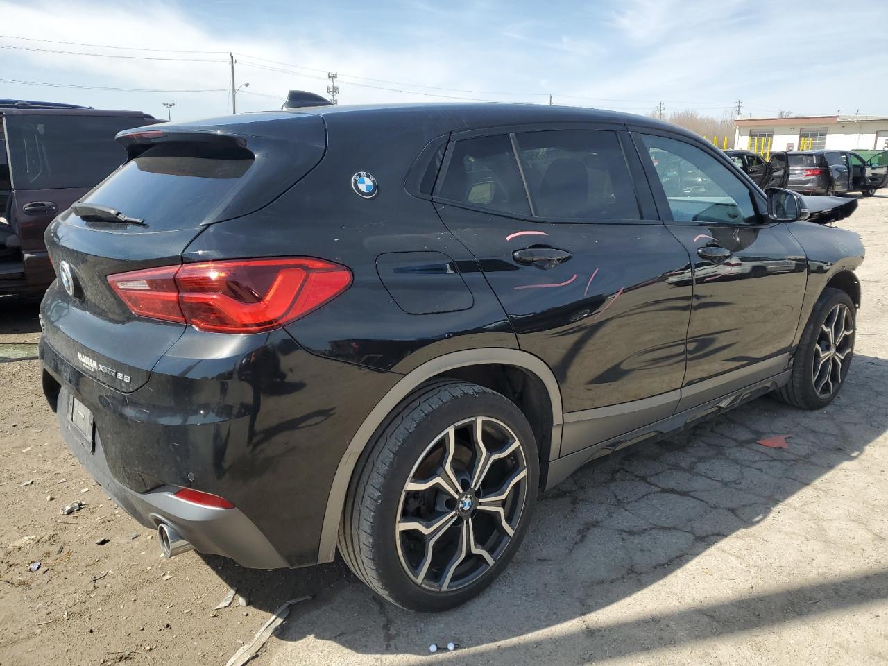2018 BMW X2 VIN WBXYJ5C39JEF81835 Copart auction photo, front end / minor dent/scratches damage thumbnail 3